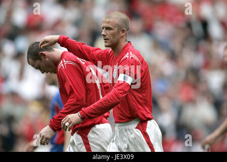 WAYNE ROONEY, DAVID BECKHAM, England V Island, England V Island, 2004 Stockfoto