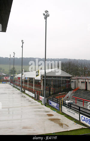 Regen-Abdeckungen schützen die Tonhöhe MCCAIN Stadion MCCAIN Stadion SCARBOROUGH NORTH YORKSHIRE ENGLAND 22. Januar 2004 Stockfoto