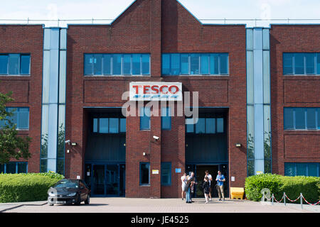 Tesco Callcenter an Maes-Y-Coed Road in Cardiff, Wales, Vereinigtes Königreich. Die Website wird mit dem Verlust von 1000 Arbeitsplätzen geschlossen. Stockfoto