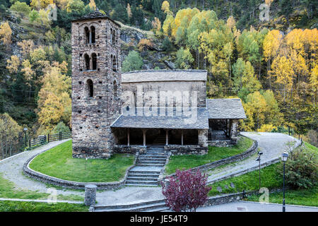 Sant Joan de Caselles (Canillo, Andorra). Romanische Kirche bauen im 12. Jahrhundert. Stockfoto