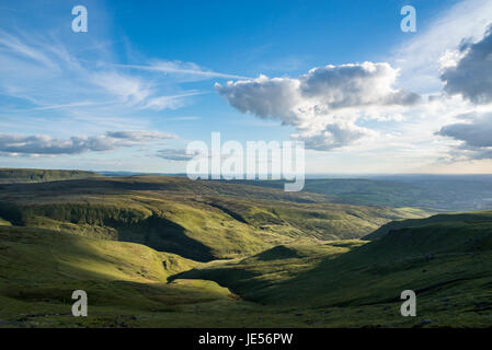 Ansicht des Arztes Tor vom Regal Moor über Glossop, Nord Deryshire, England. Stockfoto