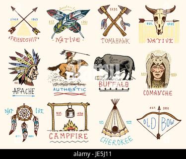 Satz von gravierten Jahrgang, hand gezeichnet, alt, Etiketten oder Abzeichen für indische oder Indianer. Büffel, Gesicht mit Federn, Reiter, Apache oder Comanche, Lagerfeuer und authentisch. Stock Vektor
