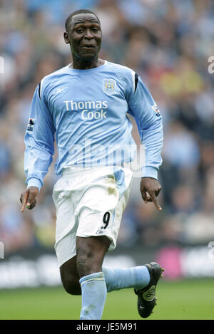 ANDREW COLE MANCHESTER CITY FC SPORT Stadt MANCHESTER ENGLAND 27. August 2005 Stockfoto