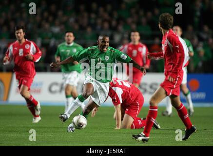 CLINTON MORRISON REP von Irland & BIRMINGHAM CI LANSDOWNE ROAD DUBLIN 12. Oktober 2005 Stockfoto