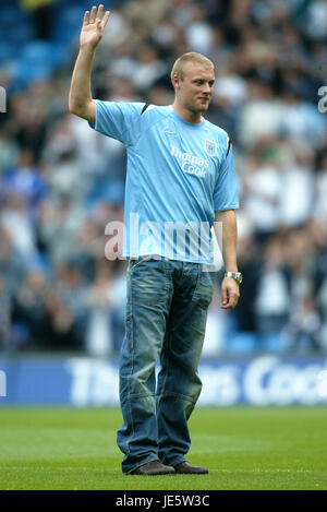 ANDREW FLINTOFF Stadt von MANCHESTER STADIUM CITY OF MANCHESTER STADIUM MANCHESTER ENGLAND 18. September 2005 Stockfoto