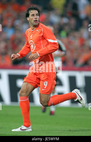 RUUD VAN NISTELROOY HOLLAND & MANCHESTER UNITED FC ROTTERDAM HOLLAND 17. August 2005 Stockfoto