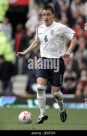 JOHN TERRY ENGLAND & CHELSEA FC OLD TRAFFORD MANCHESTER ENGLAND 26. März 2005 Stockfoto