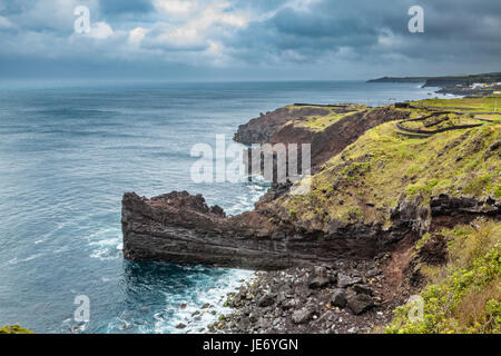 Norden von Sao Miguel Island, Atlantik. Die Insel Sao Miguel ist Teil des Azoren-Archipels, Portugal. Stockfoto