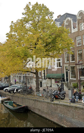 Holland, Niederlande, Amsterdam, Blick auf die Grachten, Stockfoto