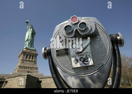 Die USA, Amerika, New York, die New Yorker Freiheitsstatue, Teleskop im Vordergrund, Stockfoto