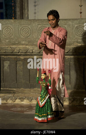 Indien, Rajasthan, Udaipur, Bagore-Ki-Haveli, Marionetten-Spieler, Stockfoto