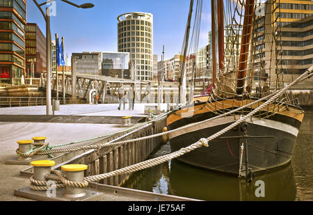 Deutschland, Hamburg, Hafen, Stadt, Sand Ziel Quay, Sand Ziel Hafen, Kai Dalmann, Magellan-Terrassen, Architektur, historische Schiff, Stockfoto