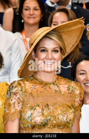 Mailand, Italien. 23. Juni 2017. Mailand. Maxima Zorreguieta Cerruti und Guglielmo Alessandro von Oranien-Nassau, der Triennale in Mailand zu besuchen. Im Bild: Maxima und William Alessandro von Holland Credit: IPA/Alamy Live-Nachrichten Stockfoto