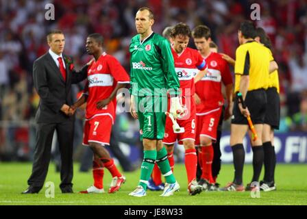 DISPONDENT BORO Spieler MIDDLESBROUGH V Sevilla FC PHILIPS Stadion EINDHOVEN HOLLAND 10. Mai 2006 Stockfoto