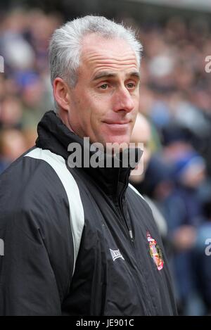 MICK MCCARTHY SUNDERLAND MANAGER ST ANDREWS BIRMINGHAM ENGLAND 25. Februar 2006 Stockfoto