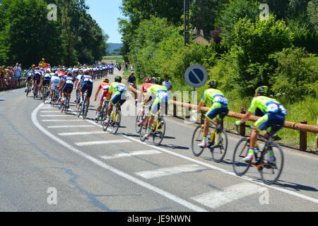 16 / 07 / 2014 Etape 11 du Tour de France. Feld 6. Kostenloses Bild langjährigem. Kein copyright Stockfoto