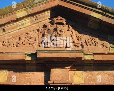 Dieses Bild vom 11. Januar 2013 zeigt den Insultheimer Hof, ein historisches Gebäude oder eine Stätte in Deutschland, bekannt für seine kulturelle und architektonische Bedeutung. Stockfoto