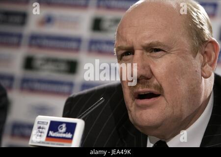 BRIAN BARWICK CHIEF EXECUTIVE von FA ROYAL LANCASTER HOTEL LONDON ENGLAND 17. Dezember 2007 Stockfoto