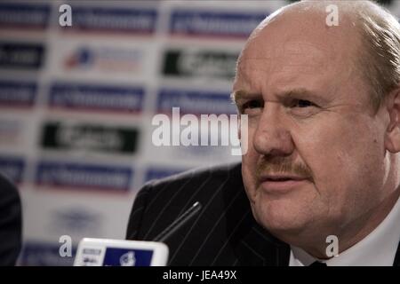 BRIAN BARWICK CHIEF EXECUTIVE von FA ROYAL LANCASTER HOTEL LONDON ENGLAND 17. Dezember 2007 Stockfoto