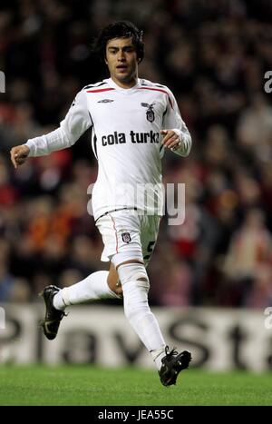 IBRAHIM TORAMAN BESIKTAS Anfield Road LIVERPOOL ENGLAND 6. November 2007 Stockfoto