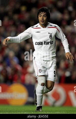 IBRAHIM TORAMAN BESIKTAS Anfield Road LIVERPOOL ENGLAND 6. November 2007 Stockfoto