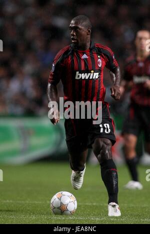 CLARENCE SEEDORF AC Mailand CELTIC PARK GLASGOW Schottland 3. Oktober 2007 Stockfoto