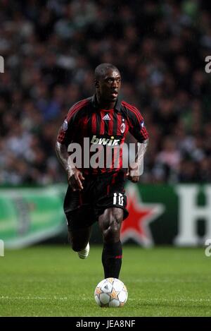 CLARENCE SEEDORF AC Mailand CELTIC PARK GLASGOW Schottland 3. Oktober 2007 Stockfoto