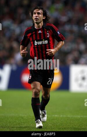 ANDREA PIRLO AC Mailand CELTIC PARK GLASGOW Schottland 3. Oktober 2007 Stockfoto