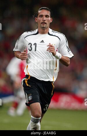 KEVIN KURANYI Deutschland & FC SCHALKE 04 MILLENNIUM Stadion CARDIFF WALES 8. September 2007 Stockfoto