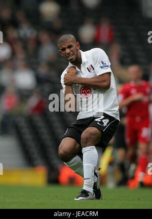 HAMEUR BOUAZZA FULHAM V MIDDLESBROUGH CRAVEN COTTAGE LONDON Großbritannien 18. August 2007 Stockfoto