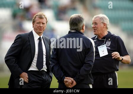 MCCLAREN VENABLES & B BESWICK ENGLAND MANAGER & PSYCHOLOGE A.LE COQ ARENA TALLINN Estland 6. Juni 2007 Stockfoto