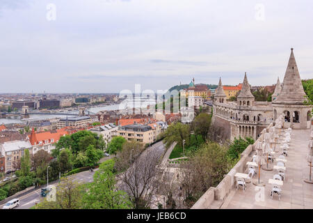 Panoramablick über die Stadt Budapest mit Donau von Fischerbastei - die Hauptstadt von Ungarn Stockfoto