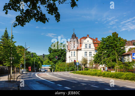 Sopot, Polen - 10. Juni 2017: Traditionelle Gebäude von Sopot Ferienort im Sommer Stockfoto