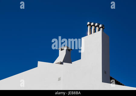 Kirche am Meer Stadt Sao Rogue auf Sao Miguel Island. Sao Miguel ist Teil der Azoren Archipel im Atlantik. Stockfoto