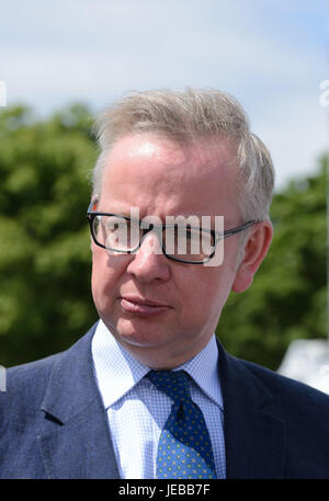 Michael Andrew Gove, ein britischer konservativer Politiker, Secretary Of State for Environment, Food and Rural Affairs. Im Royal zeigen drei Grafschaften, Stockfoto