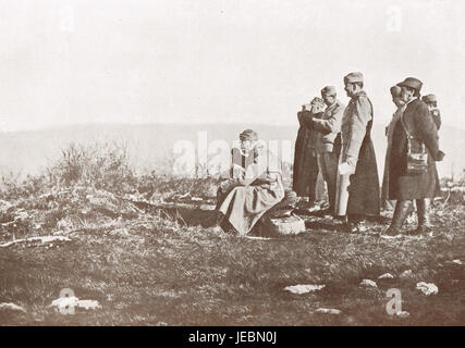 König Peter von Serbien an der Front WW 1 1914 Stockfoto