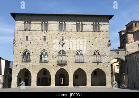 Italien, Toskana, Pistoia, Piazza del Duomo, Palazzo del Comune, Stockfoto