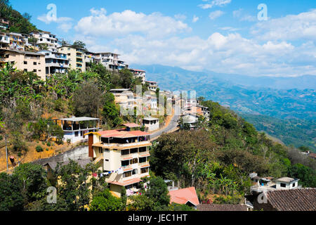 Ansicht der Stadt von Zaruma Altgold Bergbau, Ecuador Stockfoto