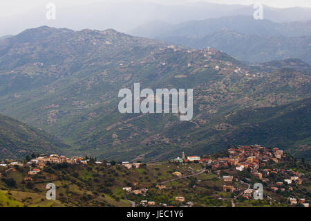 Kleines Bergdorf in der Kabylei, Algerien, Afrika, Stockfoto