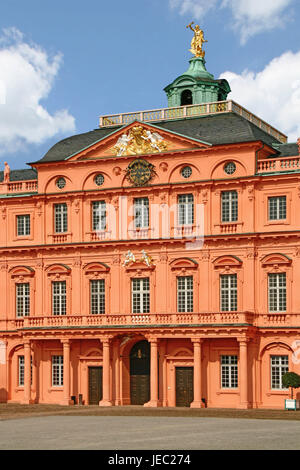 Deutschland, Baden-Wurttemberg, Rastatt, Schloss, Hauptportal, Architektur, Baustil, Barock, barocke Schloss außerhalb Barockresidenz, Residenz, Eingang, Stockfoto