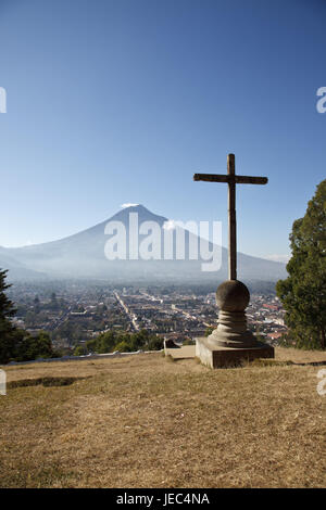 Guatemala Antigua Guatemala, Cerro De La Cruz, Kreuz, Vulkan, Stockfoto