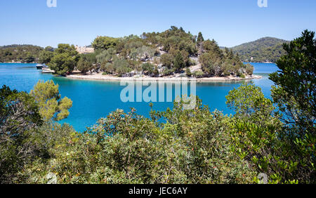 Das Benediktinerkloster auf winzigen Str. Marys Insel in Veliko Jezero ein Meer-See auf der Insel Mljet in Kroatien Stockfoto