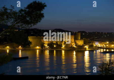 Europa, Frankreich, Collioure in der Nacht, Stockfoto