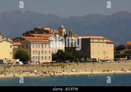 Frankreich, Corsica, Ajaccio, Old Town, Häuser, Meer, Strand, Stockfoto