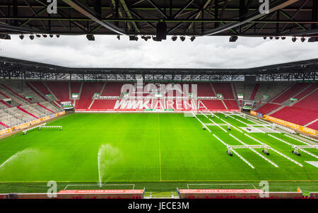 Besuch WWK Arena - das offizielle Stadion des FC Augsburg Stockfoto