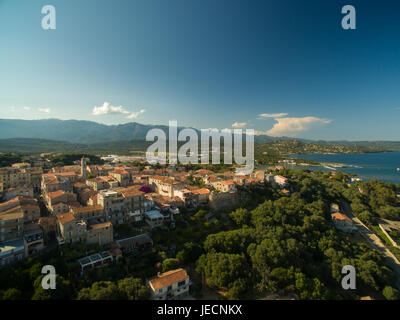 Luftbild der Altstadt von Porto-Vecchio, Korsika, Frankreich Stockfoto