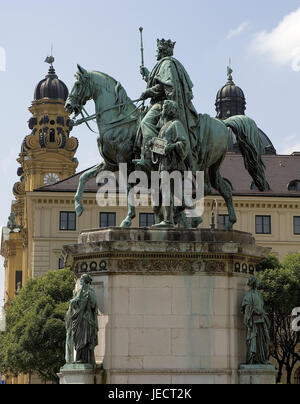 Deutschland, Oberbayern, München, Raum Odeons, Reiterstandbild König Ludwig i., Bayern, Ludwigstraße, quadratisch, Aufbau, Strukturen, Statue, Denkmal, Denkmal, bluten, Socket-Figuren, Seiten, Kultur, Kunst, Ort von Interesse, Besichtigungen, Städtereisen, Theatinerkirche, Stockfoto