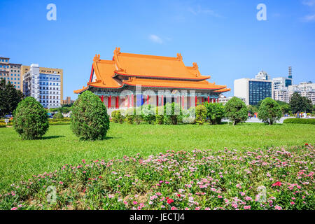 Nationale Konzerthalle am Freiheitsplatz in Taiwan, es ist ein öffentlicher Platz für Zusammenkünfte in der Zhongzheng District von Taipeh. Stockfoto