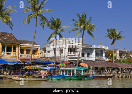 Kleiner Hafen mit hölzernen Boots, Hoi an In Vietnam, Stockfoto