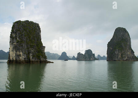 Asien, Vietnam, Halong Bay, Stockfoto